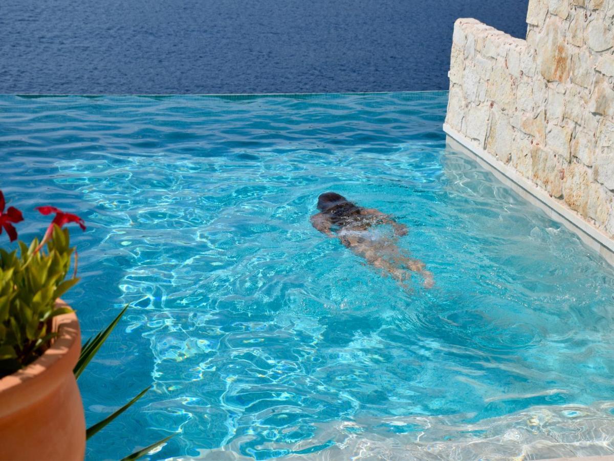 Kamen Apartment Vela Luka