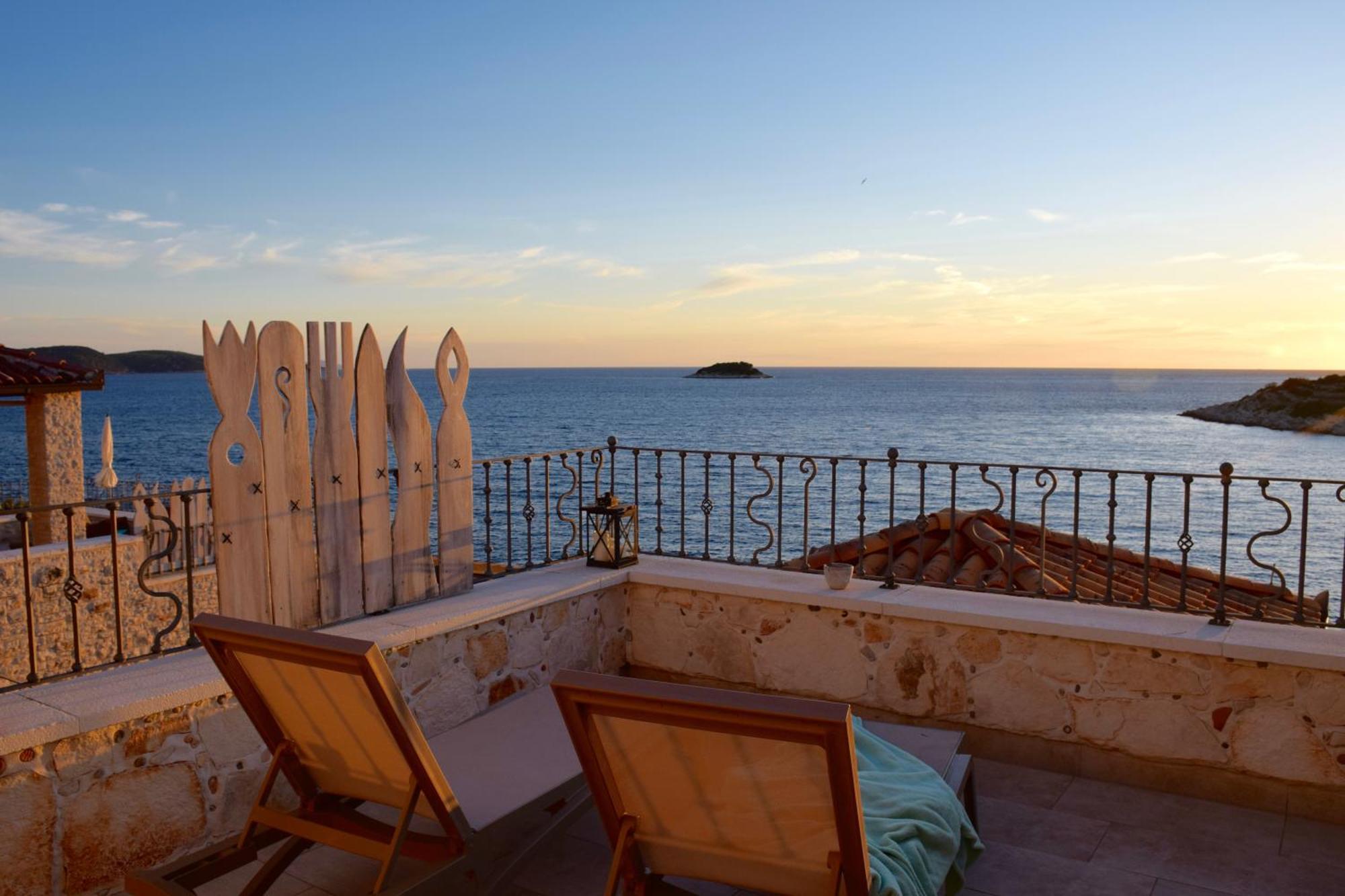 Kamen Apartment Vela Luka