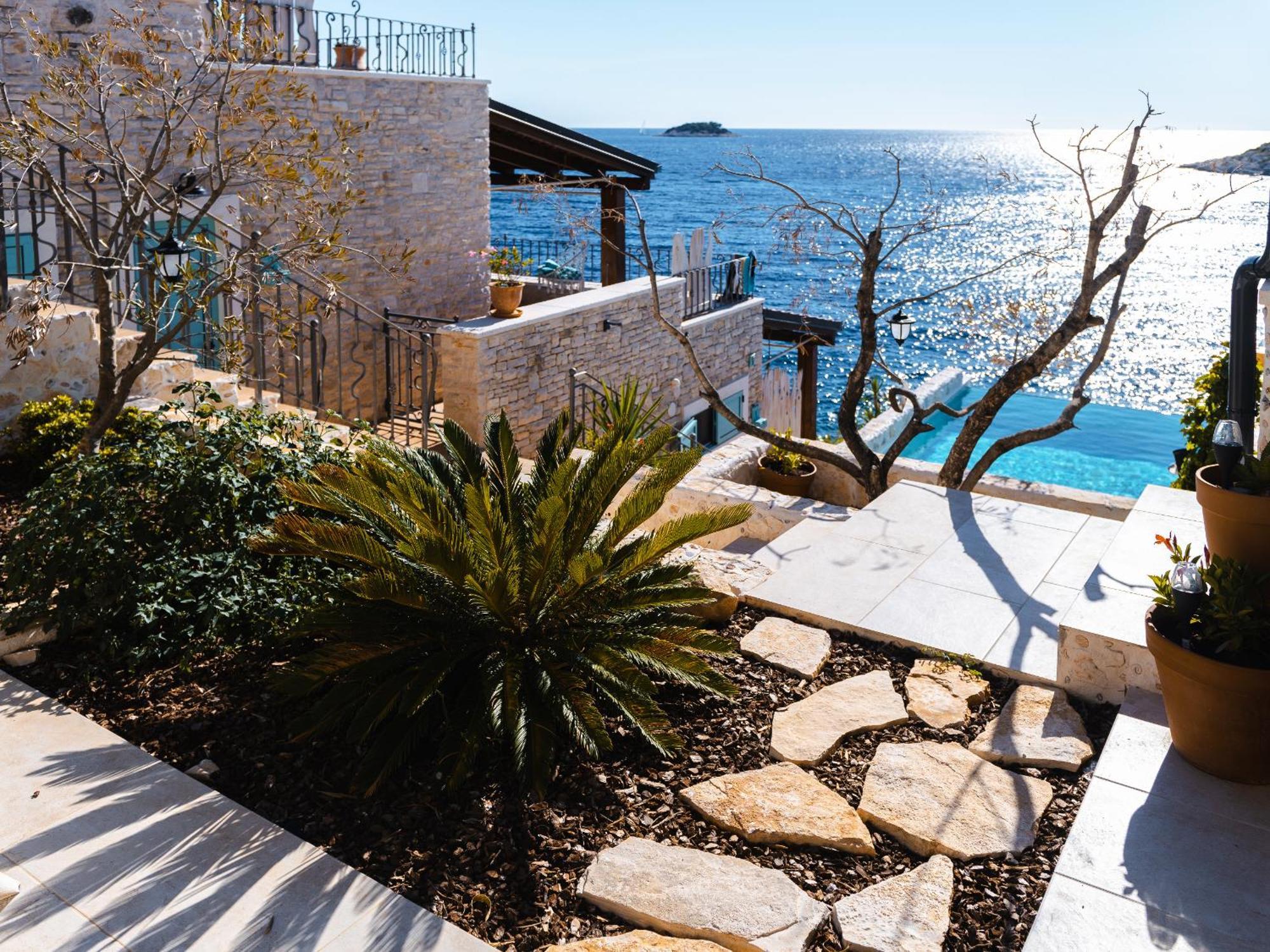 Apartment Kamen Vela Luka